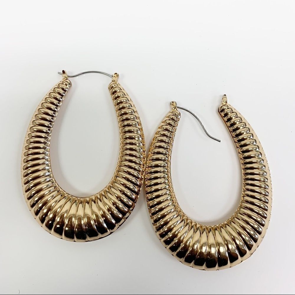 Large Gold Oval Puff hoops